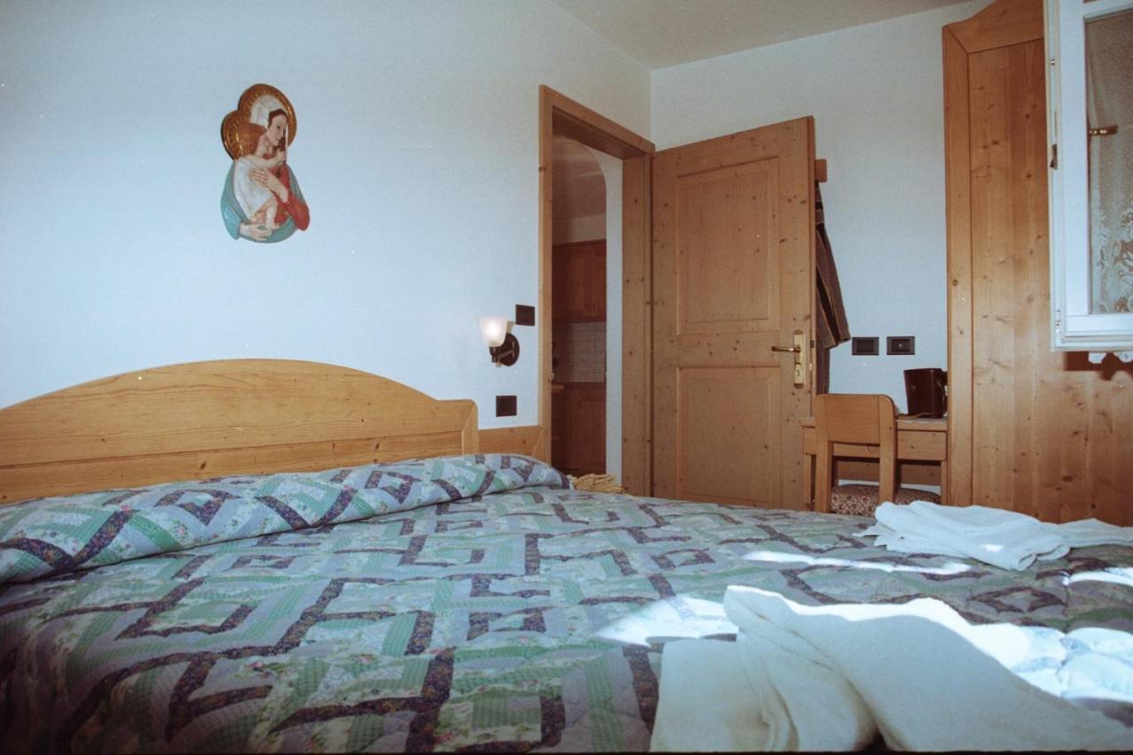 Residence Holiday ปอซซาดิฟัซซา ภายนอก รูปภาพ