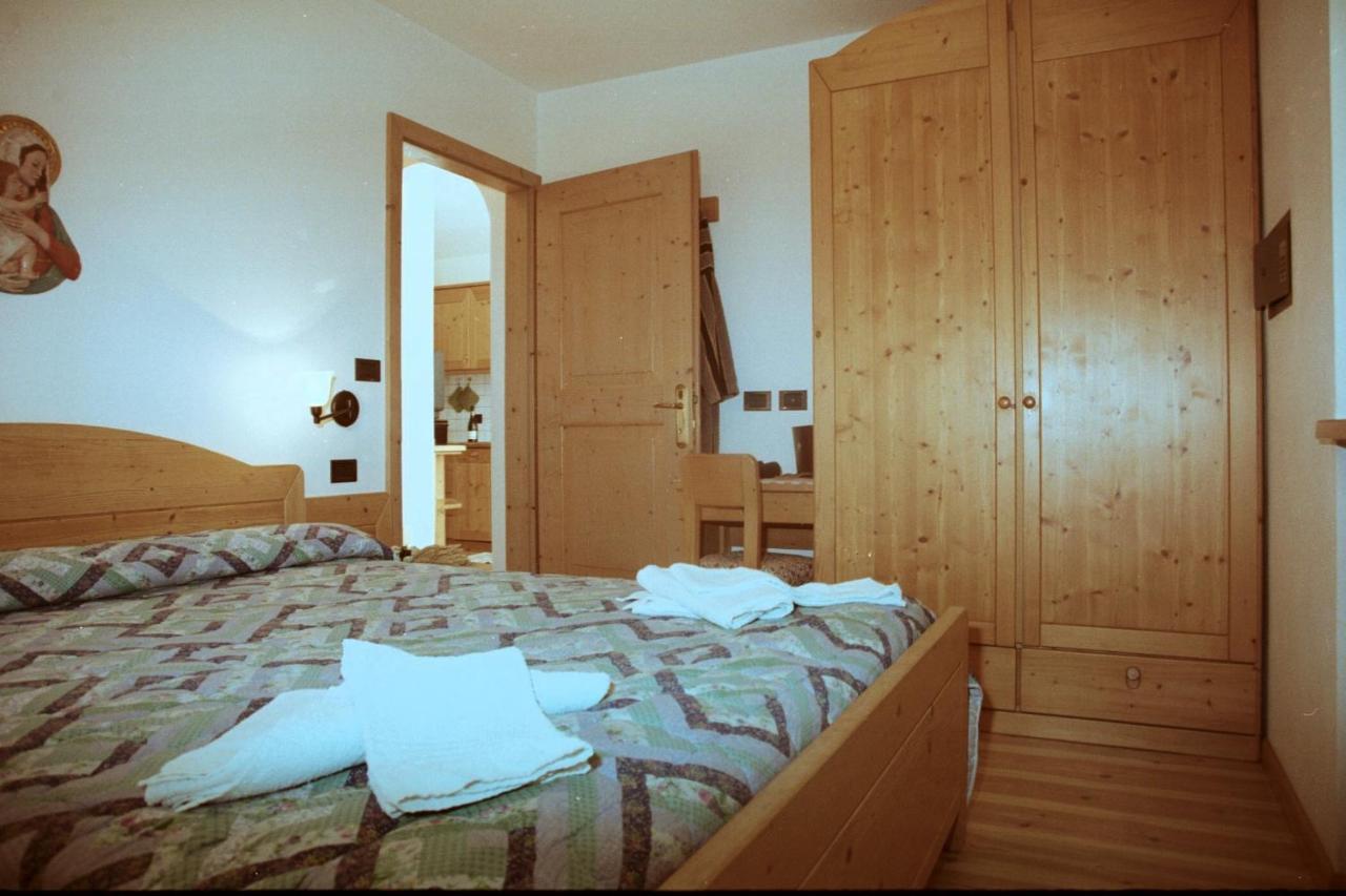 Residence Holiday ปอซซาดิฟัซซา ภายนอก รูปภาพ